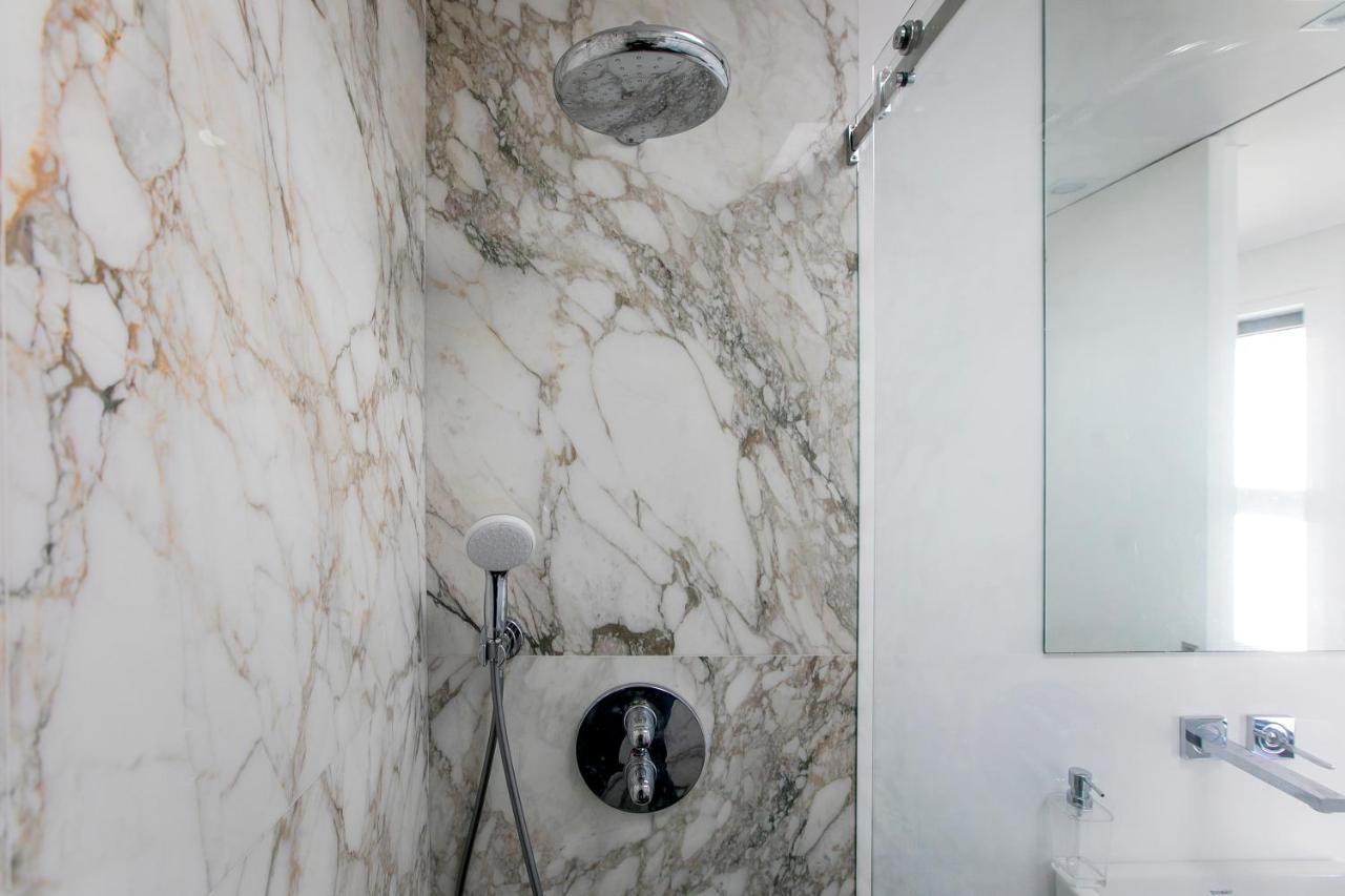 Lovelystay - Luxury 2Br Duplex Apartment In Foz Porto Exterior foto